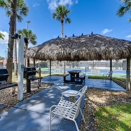 Coastal Marco Island Condo With Club Amenities! Exterior foto